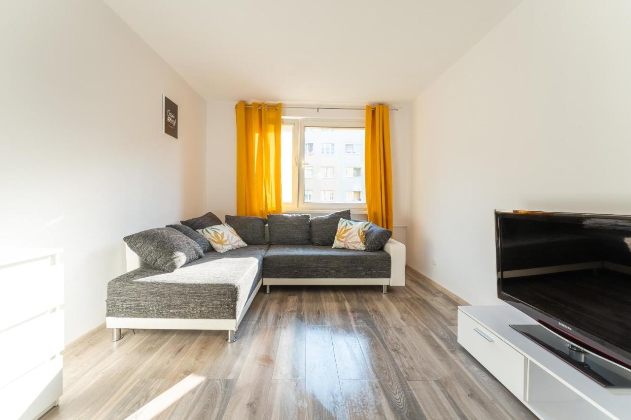 Tanie Spanie Skowronek - Pet Friendly - Przytulny 4 Osobowy - Space Apart Jelenia Góra Buitenkant foto