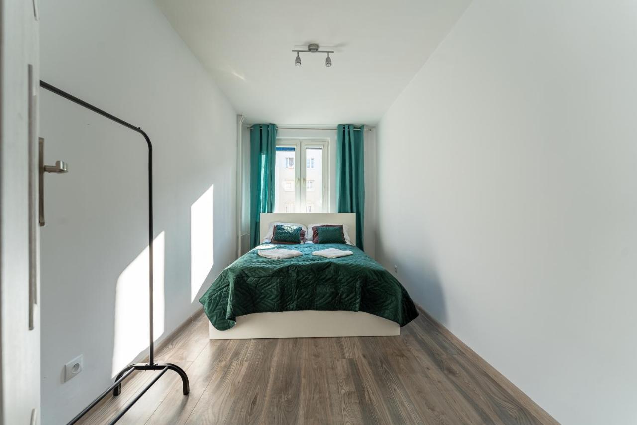 Tanie Spanie Skowronek - Pet Friendly - Przytulny 4 Osobowy - Space Apart Jelenia Góra Buitenkant foto